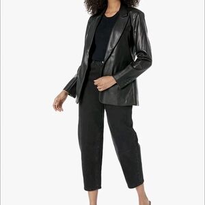 Elegant Black Faux Leather Blazer